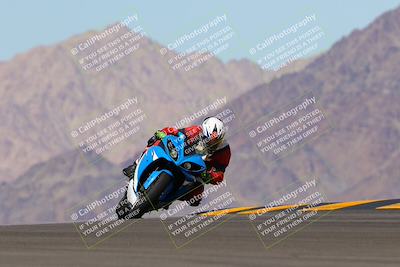 media/Oct-09-2022-SoCal Trackdays (Sun) [[95640aeeb6]]/Turn 9 (1pm)/